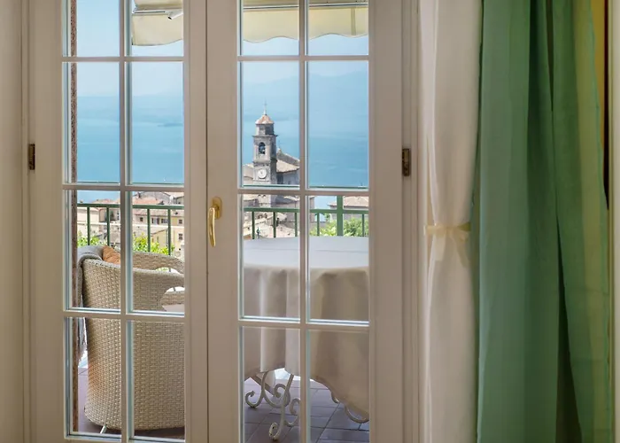 Le Gemme Bed and Breakfast 3*