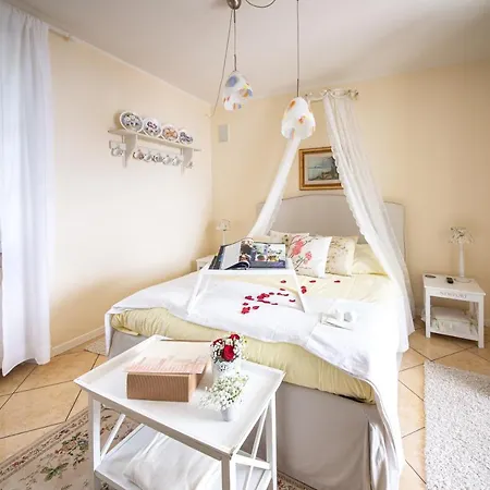 Le Gemme 3* Albisano