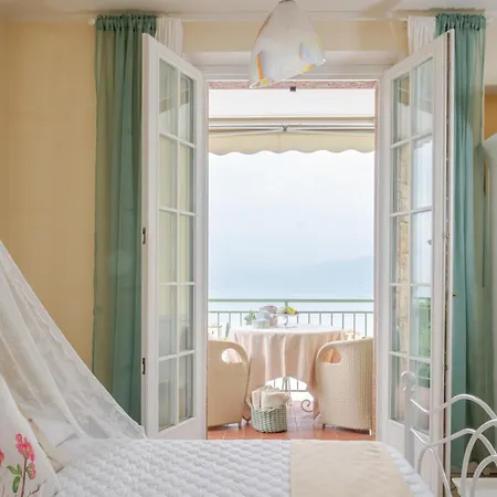Le Gemme Bed and breakfast Albisano